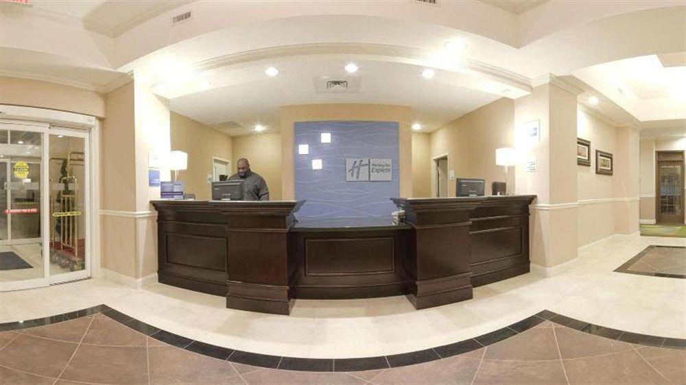 Holiday Inn Express Palatka Northwest By Ihg Εξωτερικό φωτογραφία